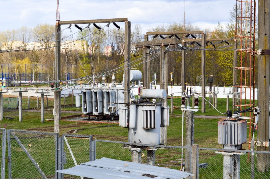 komponen voltage transformer